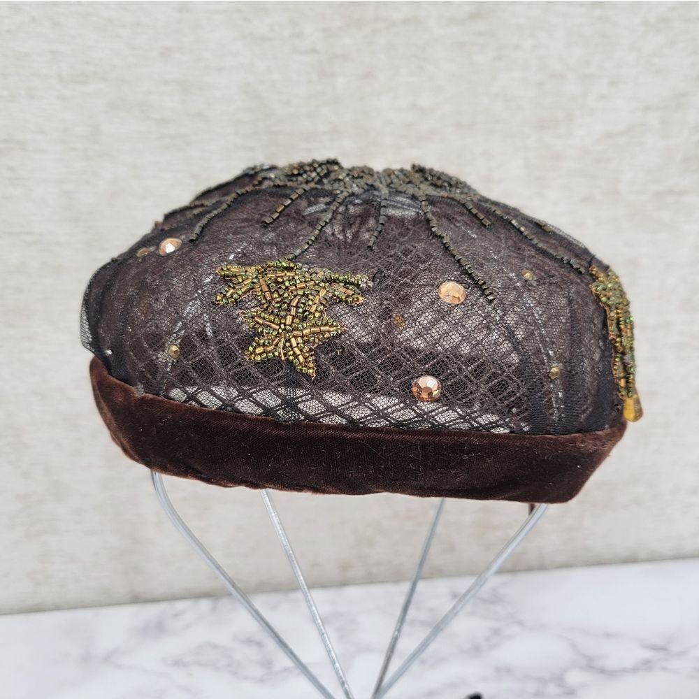 50s Tambour Embroidery Beaded Women's Hat Facinator Pillbox Mesh - Picture 4 of 16